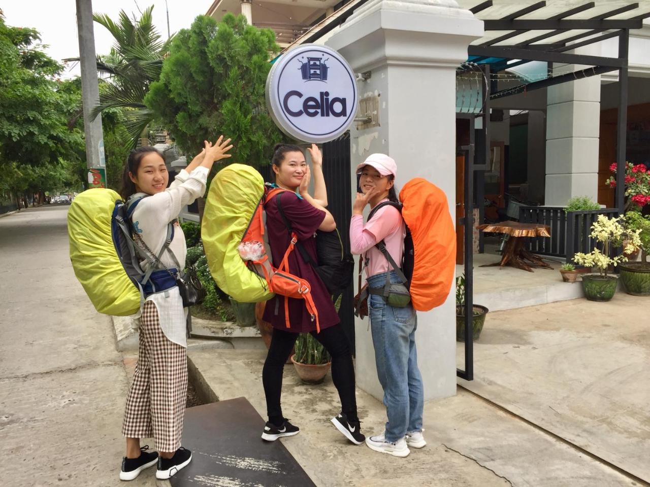 Celia Hostel Мандалей Екстериор снимка