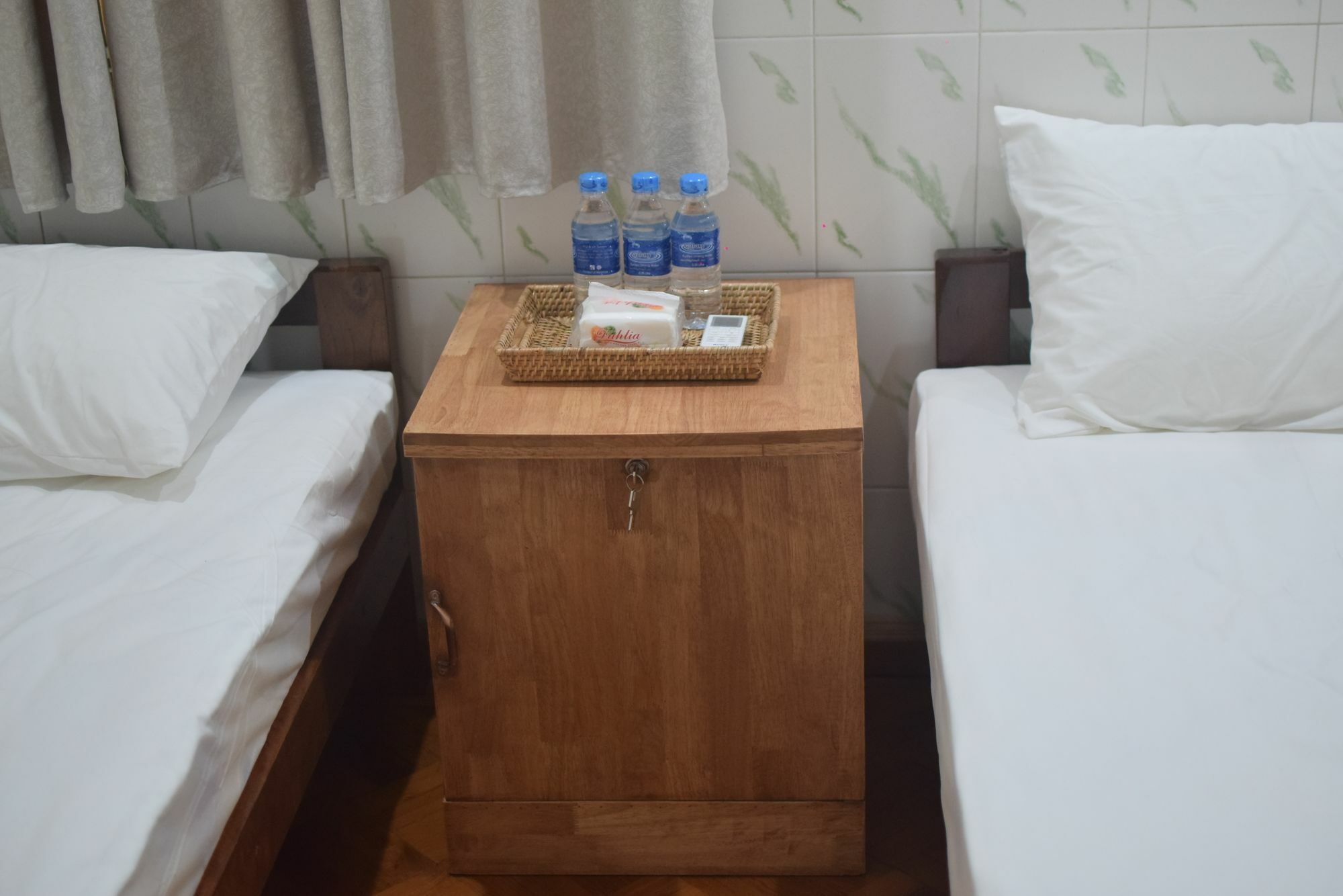 Celia Hostel Мандалей Екстериор снимка